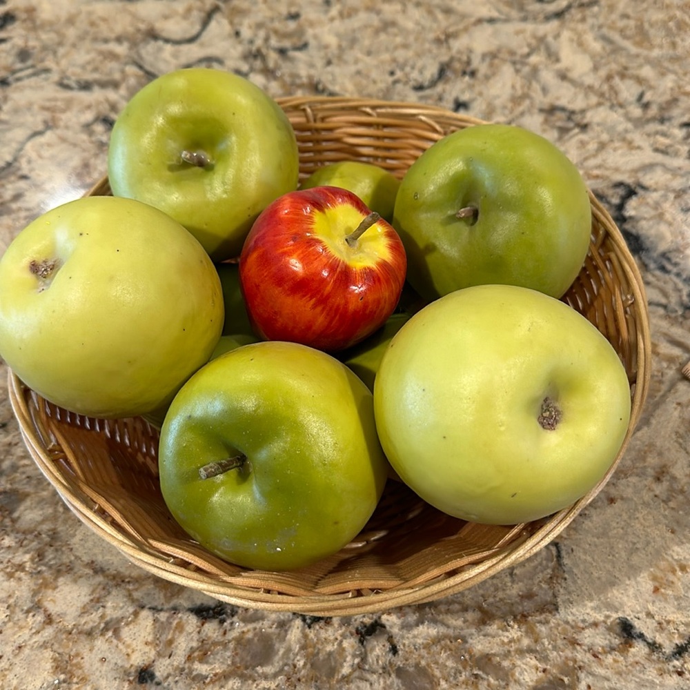 Decorative Plastic Apples
